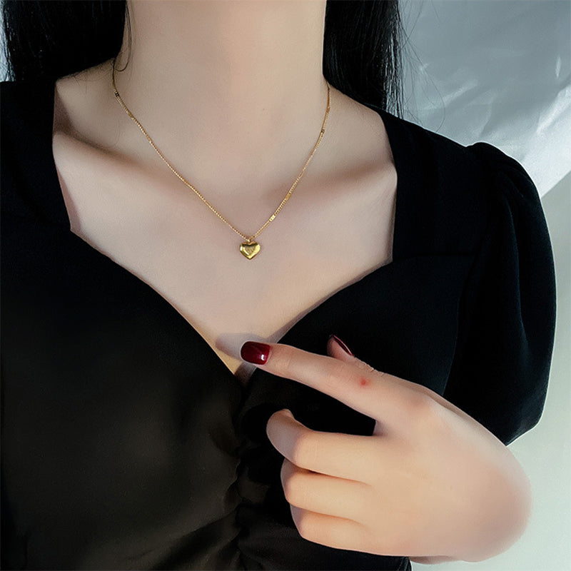 The Heart of Us – Gold Coloured Minimalist Necklace